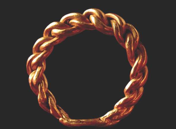 The ‘Tunley Torc’