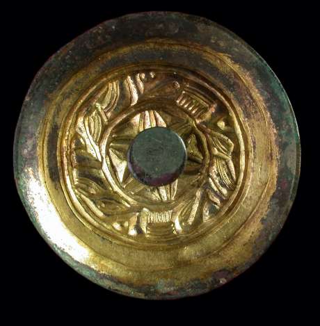 Image of Brooch (saucer)