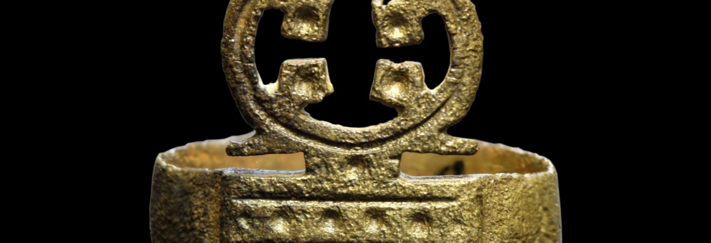 The History of Wearing Rings - Zabana Birthstone Jewellery