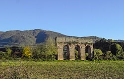 Remains of the Aqua Marcia, Rome (Wikimedia Commons)